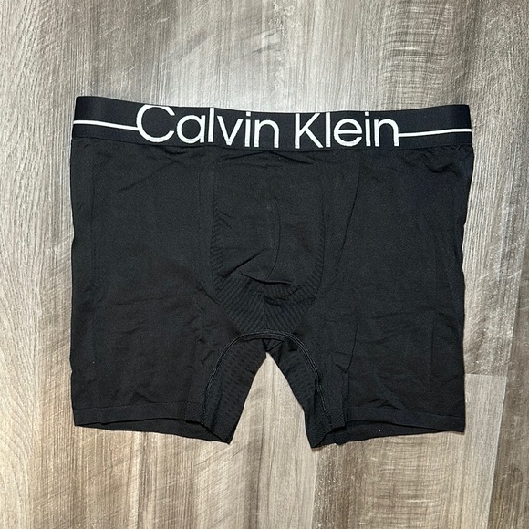 Calvin Klein Pro Fit Microfiber Boxer Brief - Medium - Picture 1 of 3